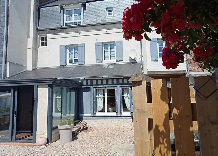 La Belle Aventure Guest house 3*