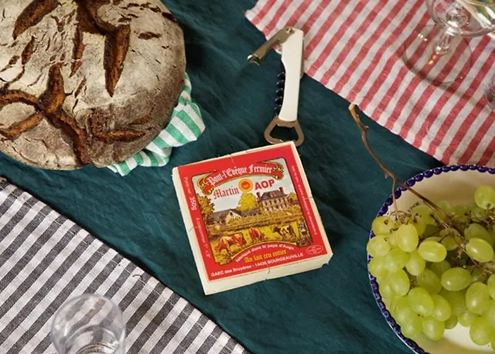 La Belle Aventure Guest house 3*